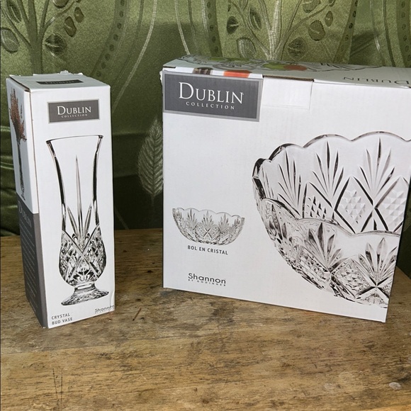 SHAN Dublin Collection Crystal Serving Bowl and Vase Set